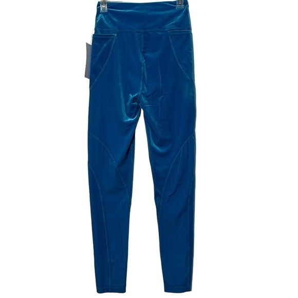 NWT 2 pc Set Lilly Pulitzer Teal Cassis Luxetic Tank & Hi-rise Weekender Legging - Picture 10 of 15